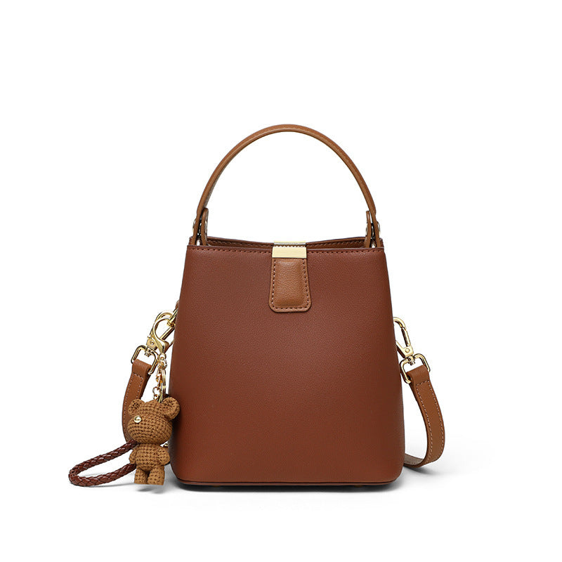Lynah – Genuine Leather Crossbody Bag for Everyday Elegance
