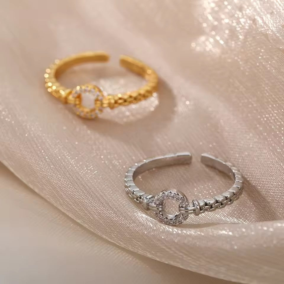 Lyvana – Diamond O-Ring