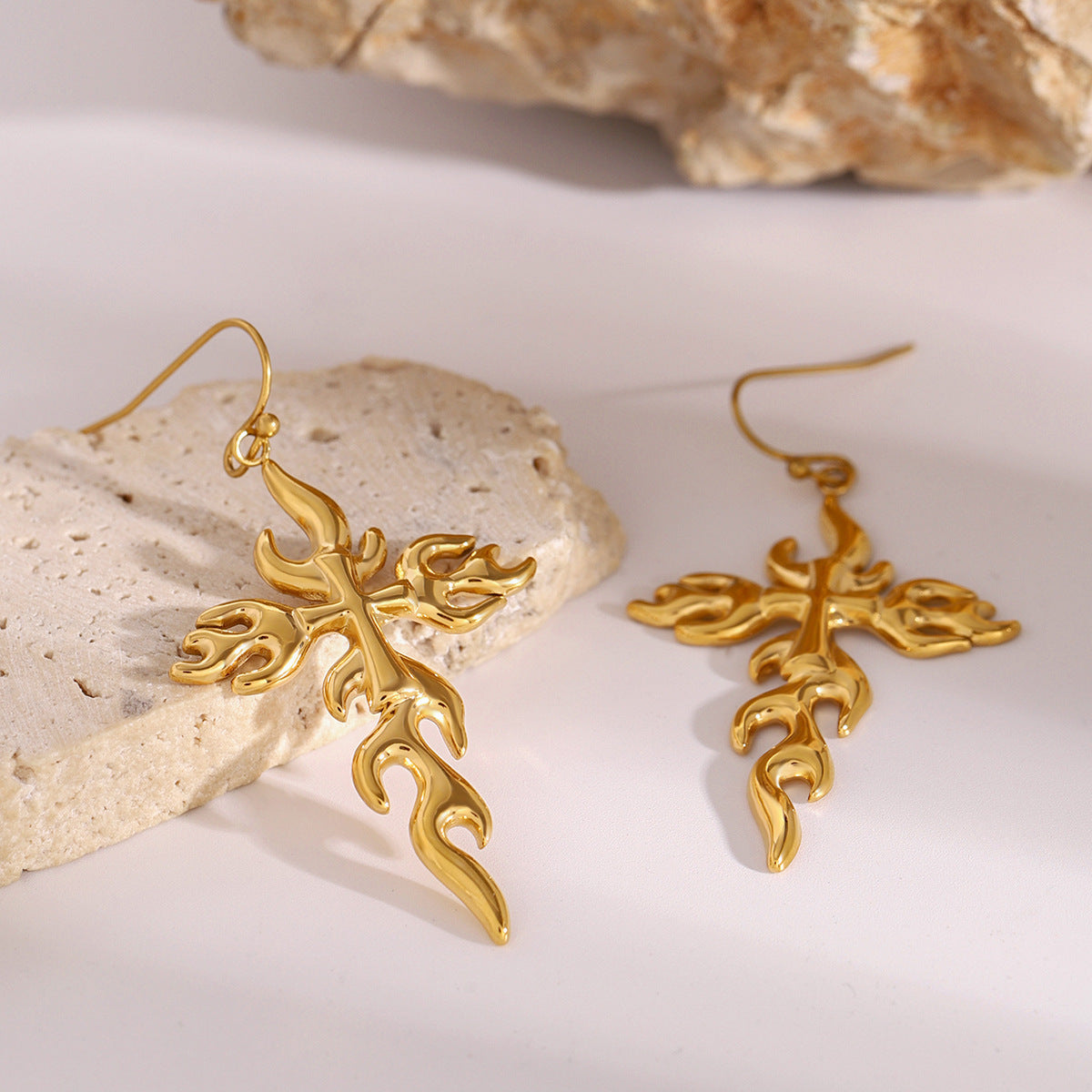 Lysera – Cross Dangle Earrings