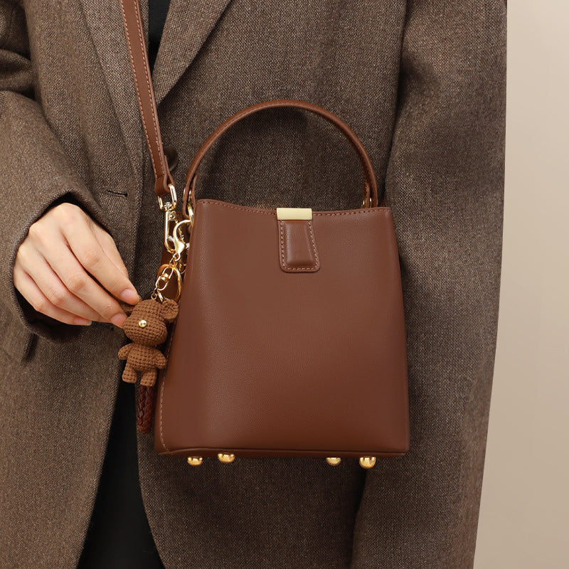 Lynah – Genuine Leather Crossbody Bag for Everyday Elegance