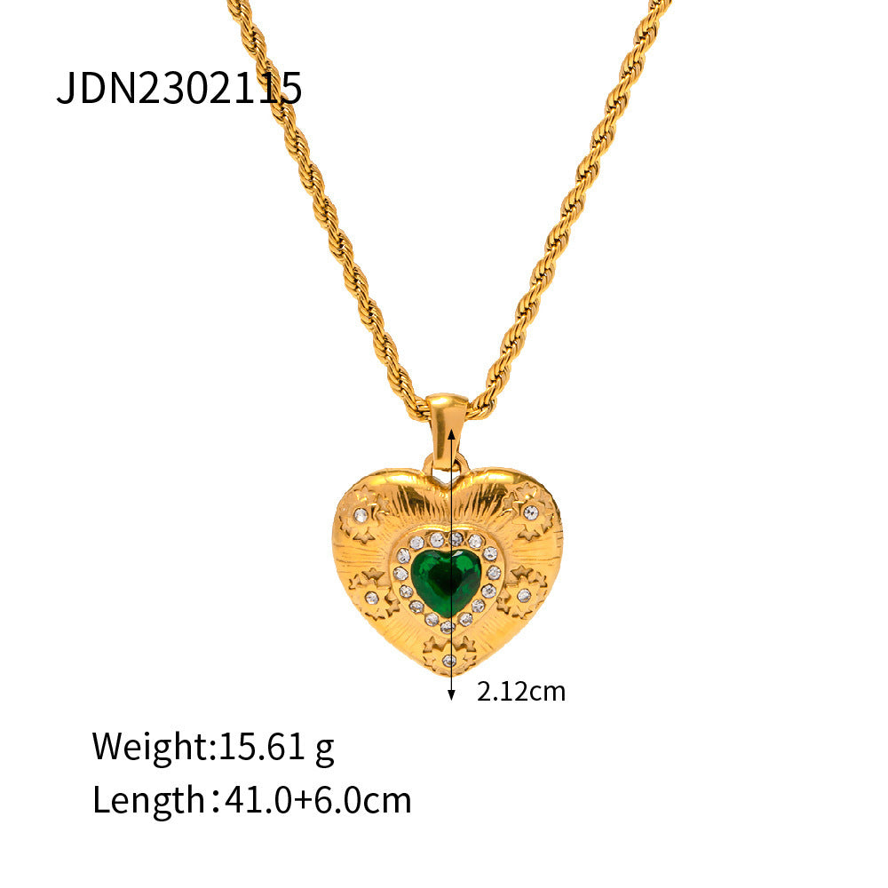 Solvina – Gold Heart Necklace