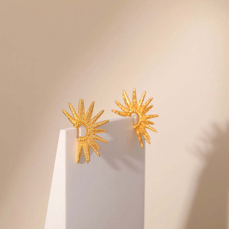 Velina –  C-Hoop Earrings
