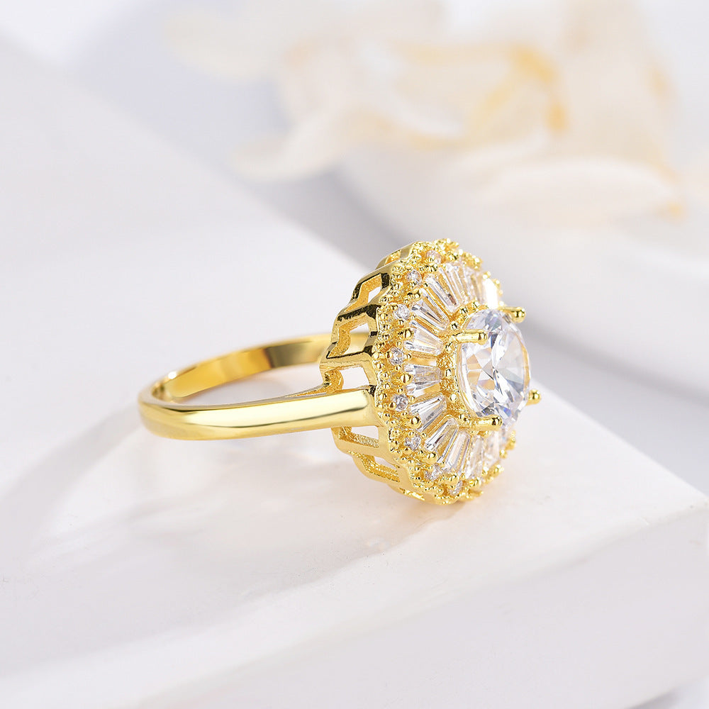 Lyvora – Floral Ring