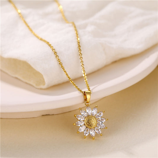 Solara – Sunflower Necklace