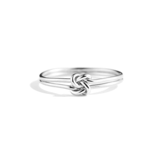 Selvia –  Bond Knot Ring