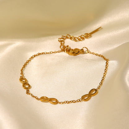 Aurema –  Infinity Bracelet