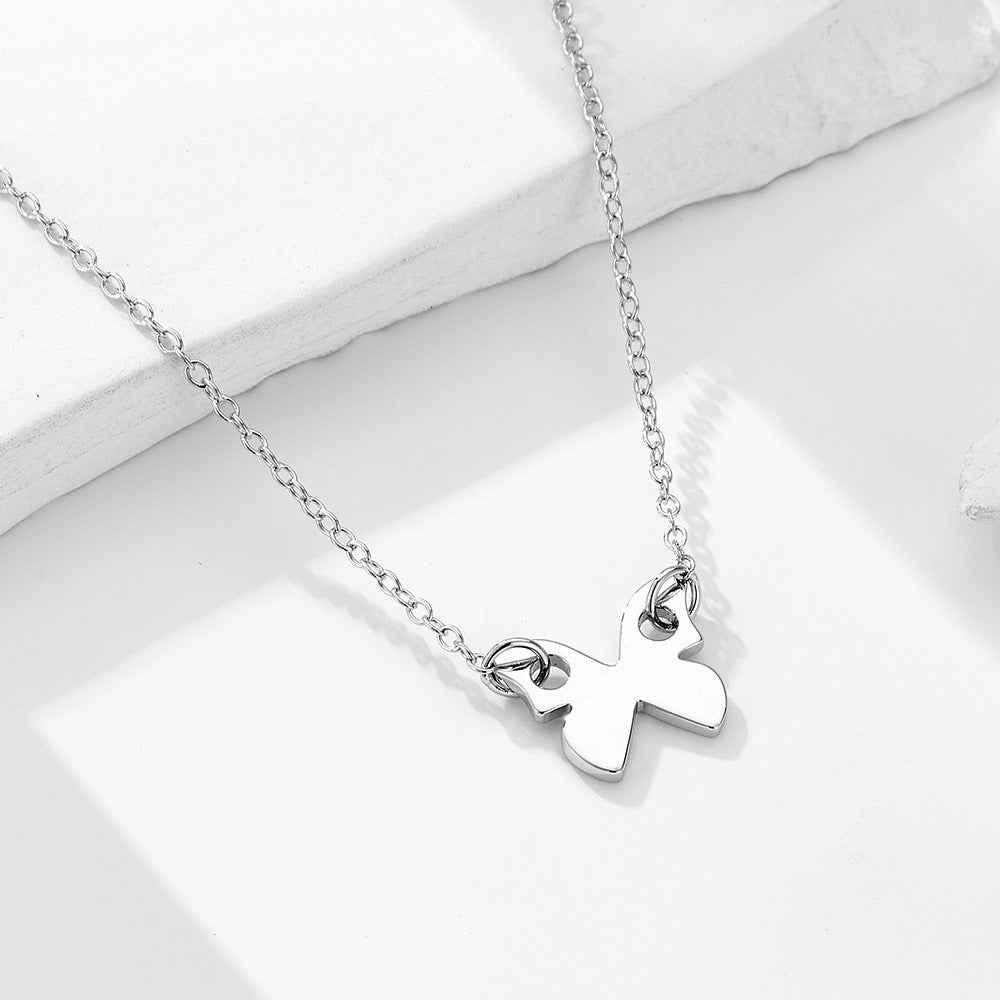 Lunara – Dainty Butterfly Necklace