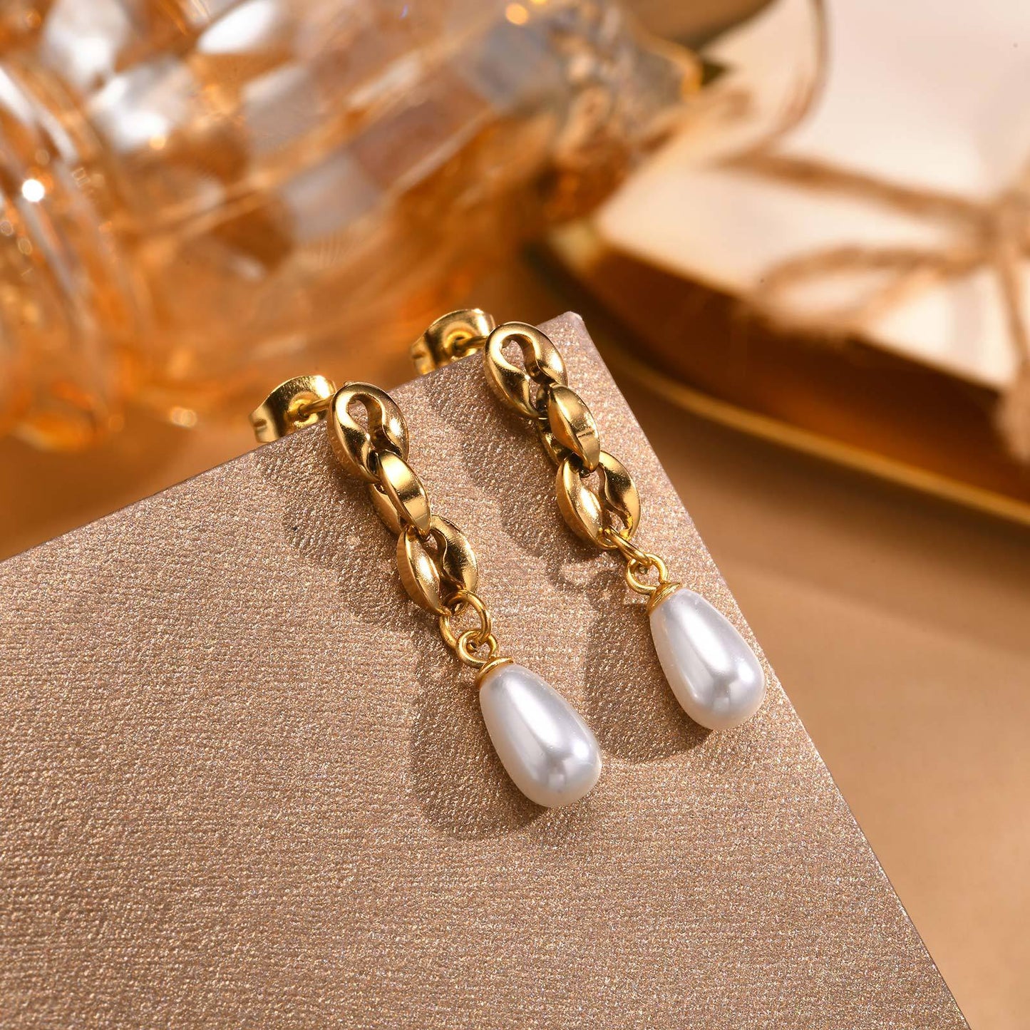Azria – Edgy  Chain Earrings