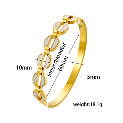 Lunera – Minimalist Semicircle Bracelet